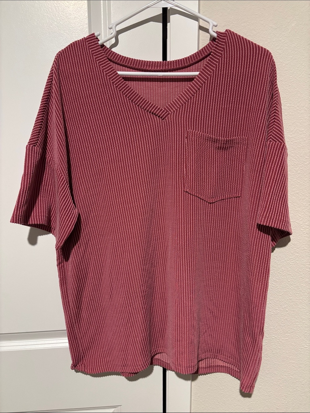Women’s Ribbed V-Neck Pocket Shirt - Dusty Rose